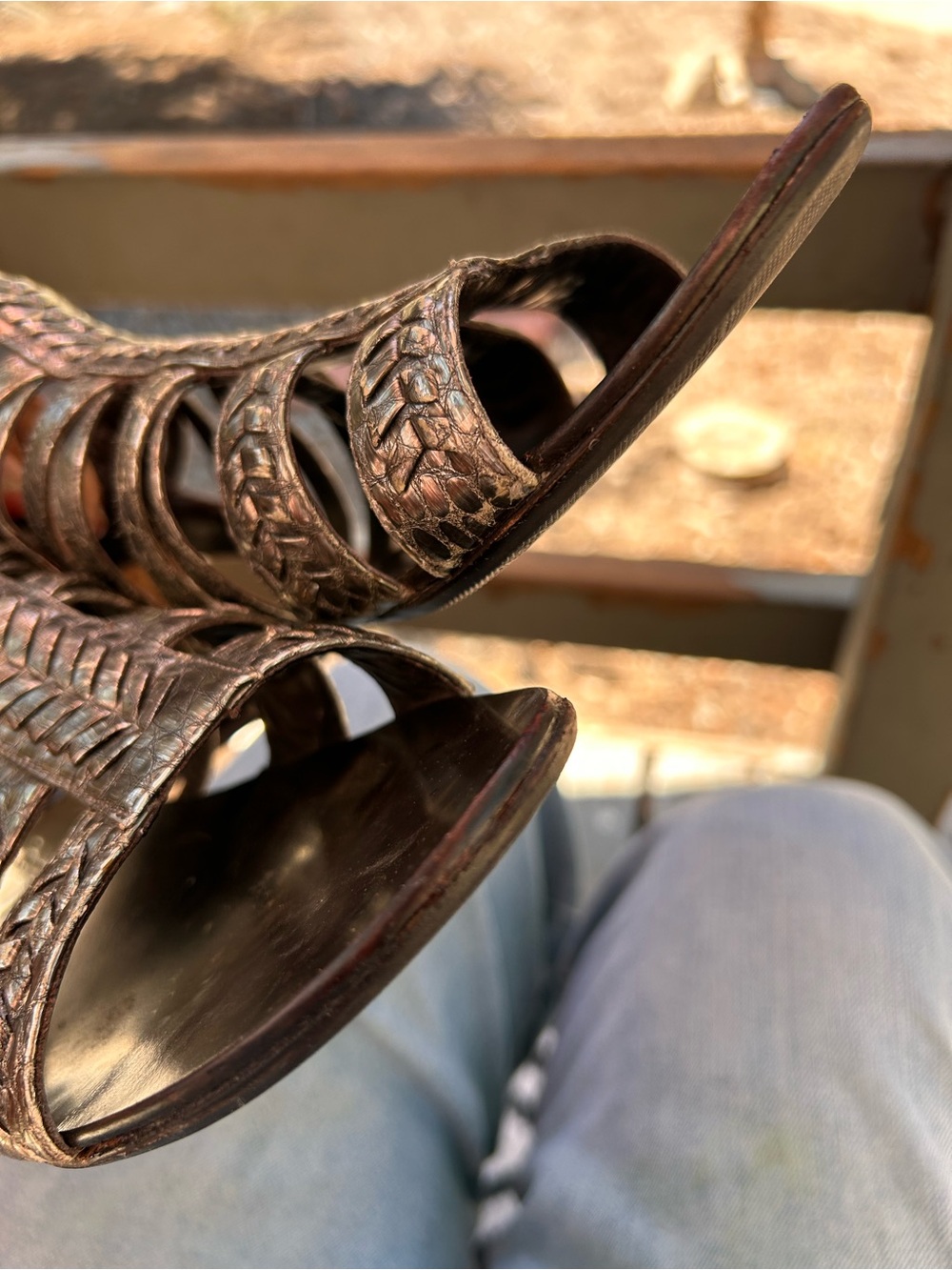 Elizabeth and James metallic, silver gladiator sandals, vintage - Picture 3 of 13